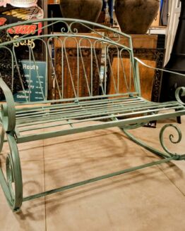 Aanbieding leuke ijzeren schommelbank old green.