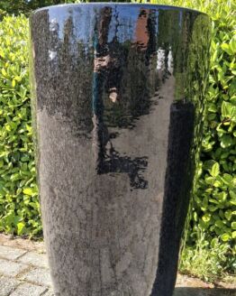 Grote geglazuurde pot bl black hoog 90 cm.