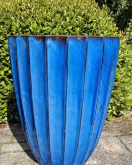 Geglazuurde pot rib antic bleu hoog 39 cm.