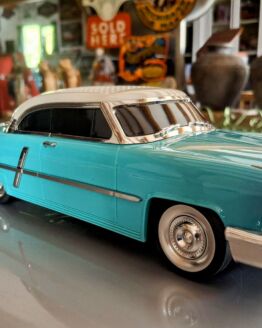 Amerikaanse buick turquoise music box.
