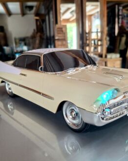 Amerikaanse Cadillec wit music box.