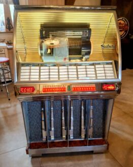 Jukebox seeburg hfr 100.