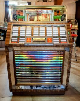 Jukebox seeburg 100 B.